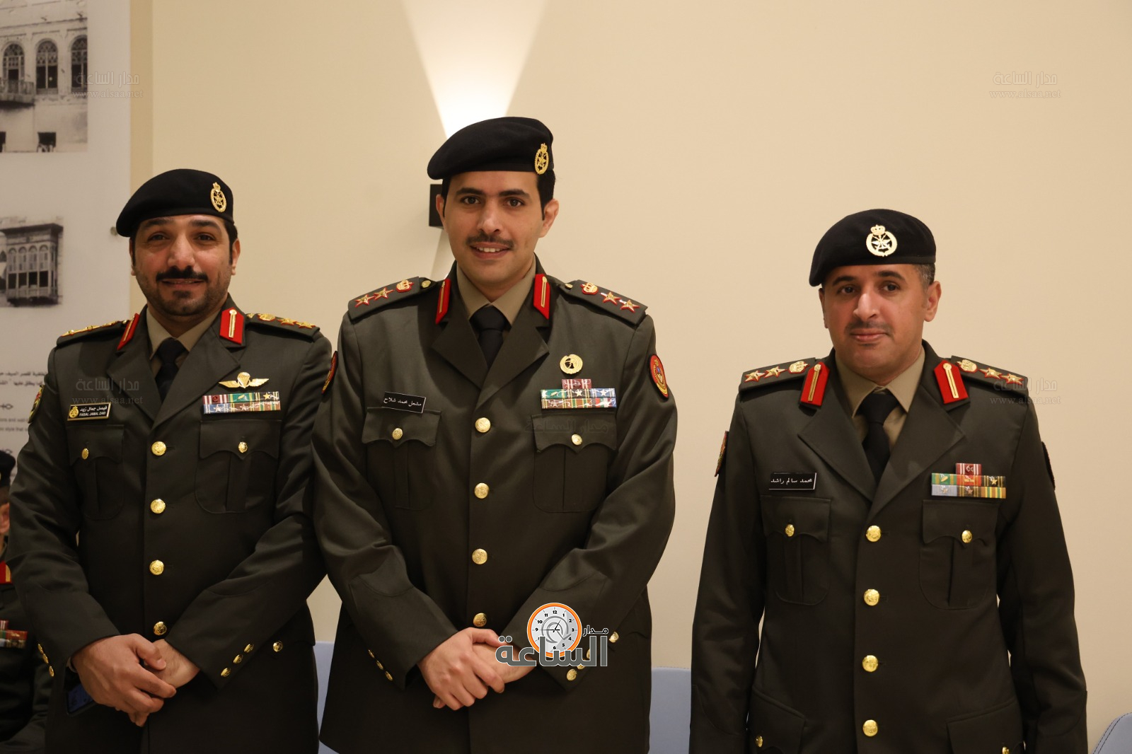 Madar Al-Saa Images 0.8686628200476152