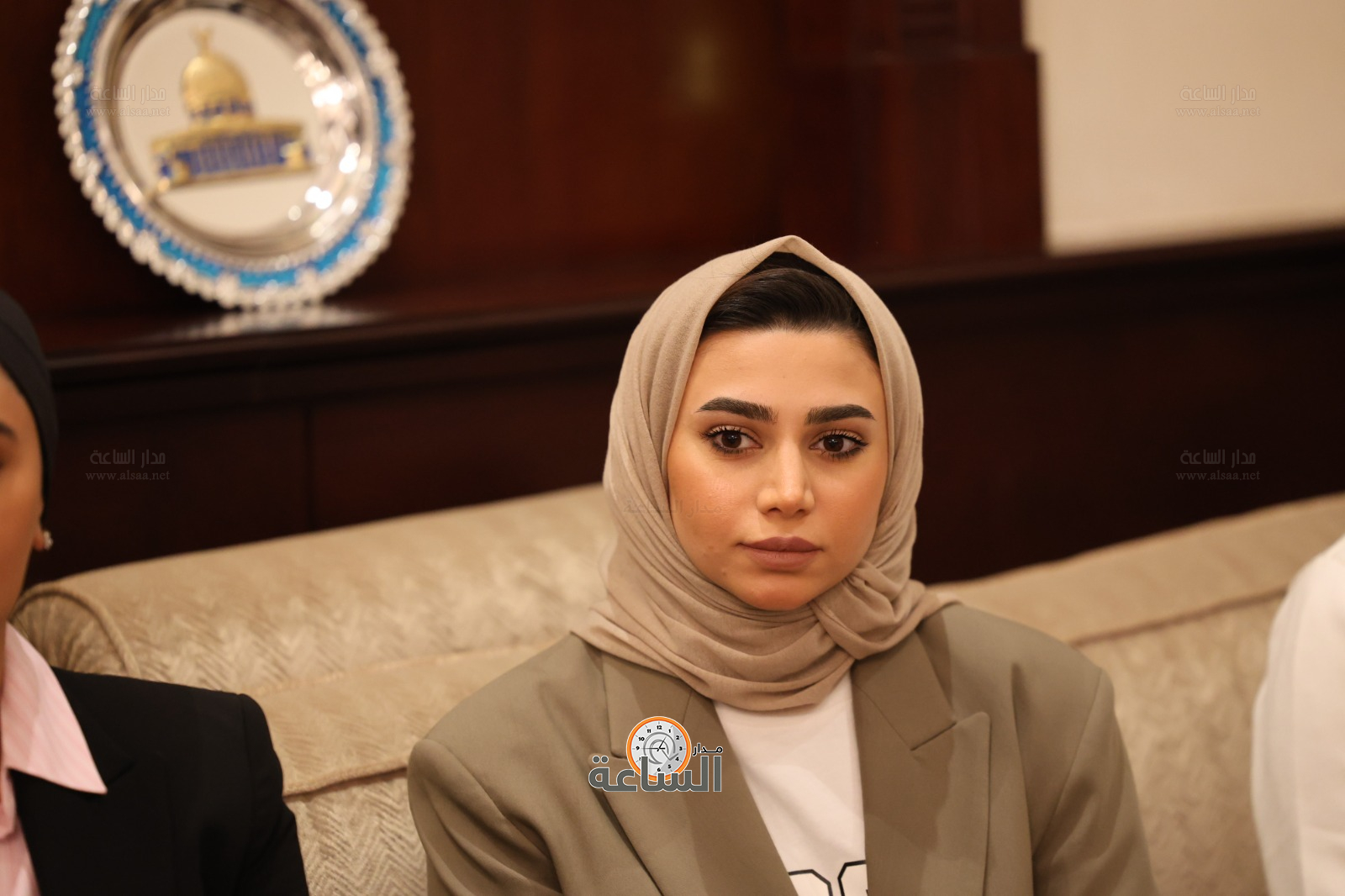 Madar Al-Saa Images 0.5034561437519787