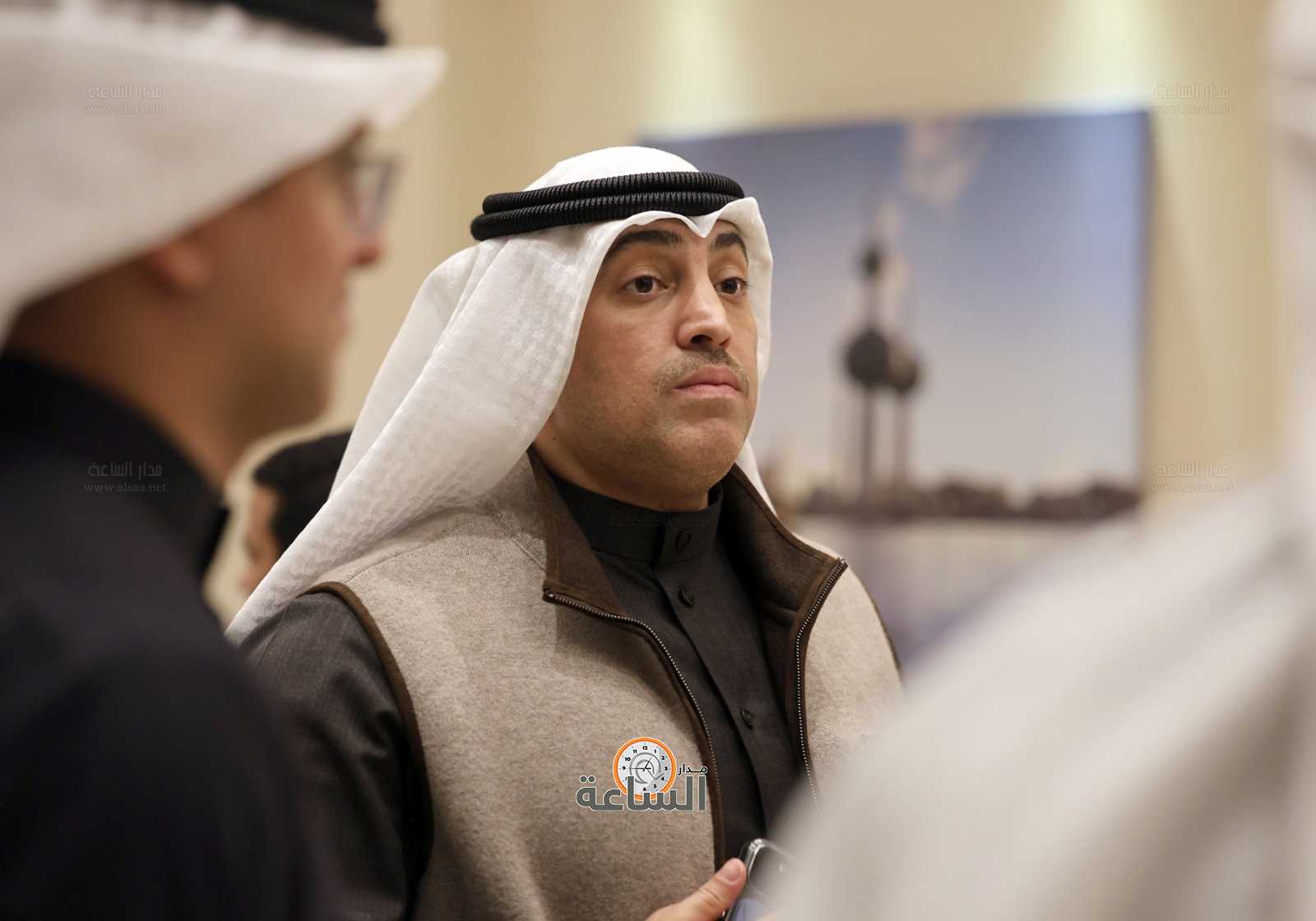 Madar Al-Saa Images 0.11992475429254545