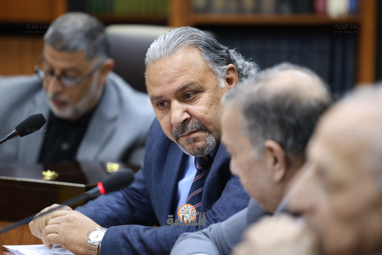 Madar Al-Saa Images 0.4493807626040802