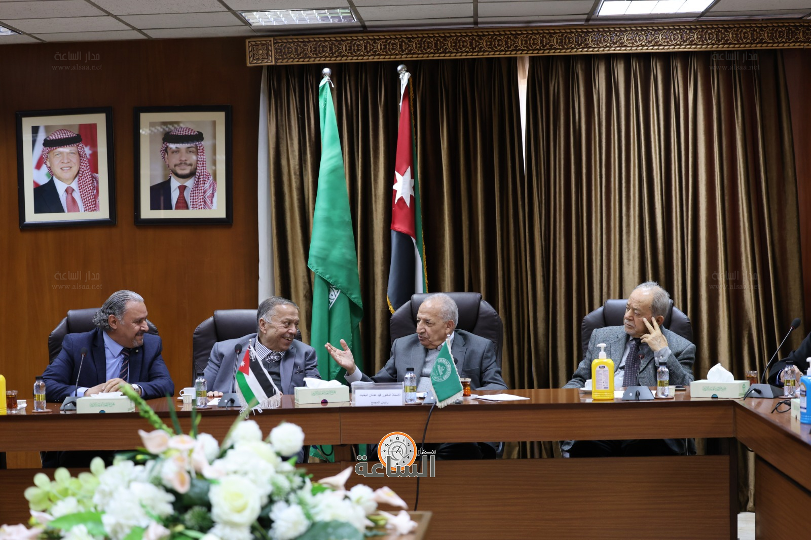 Madar Al-Saa Images 0.7166123996052245