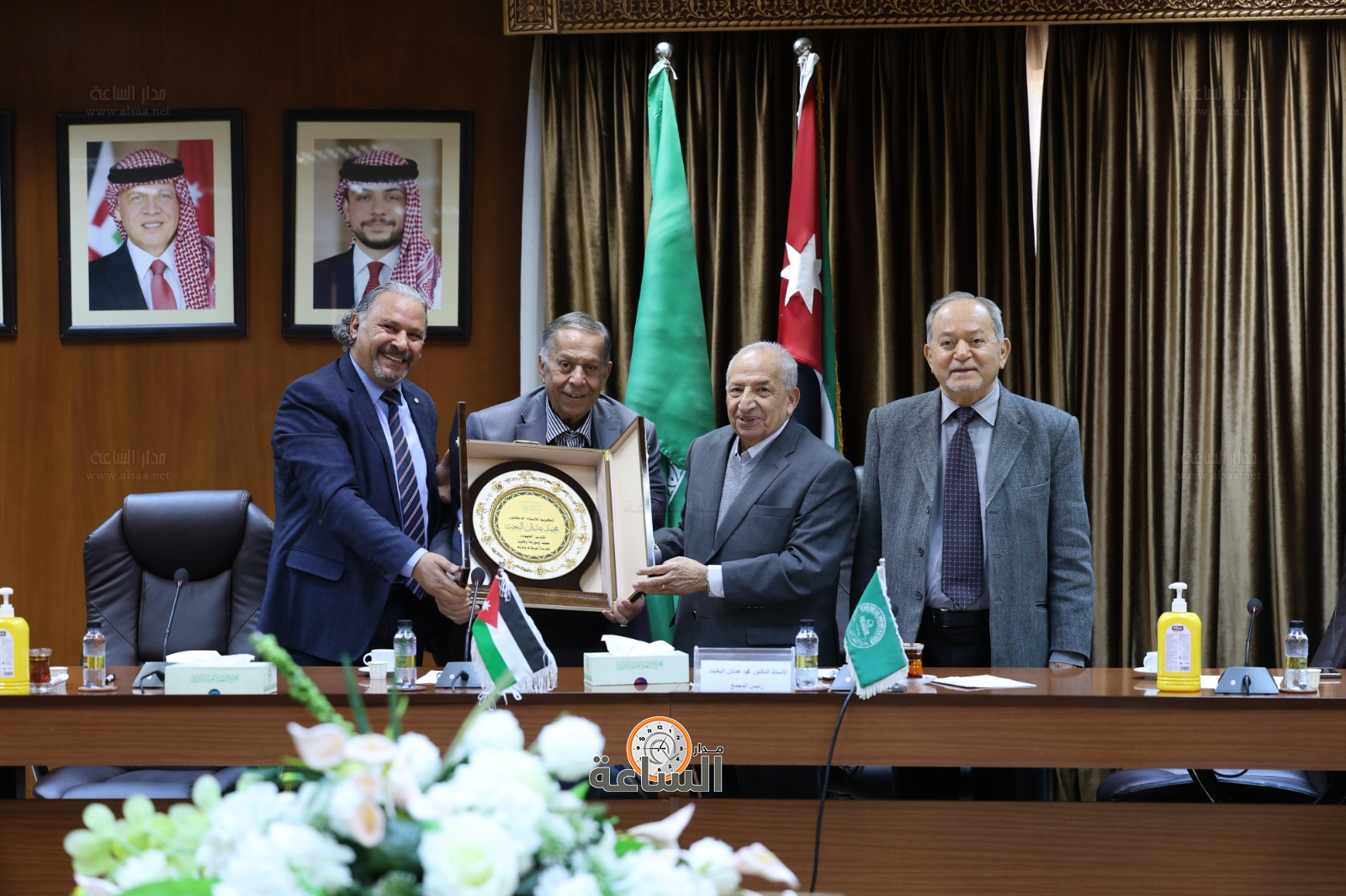 Madar Al-Saa Images 0.8484806335985497