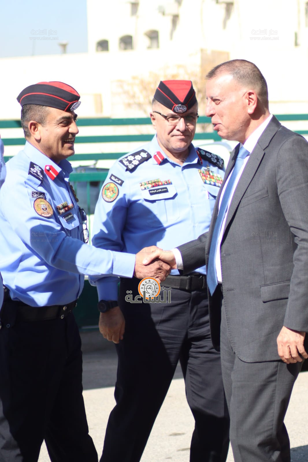 Madar Al-Saa Images 0.7545150407136383