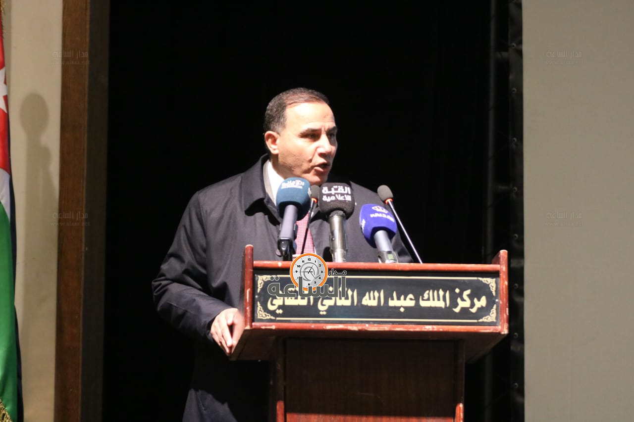 Madar Al-Saa Images 0.19279893662833114