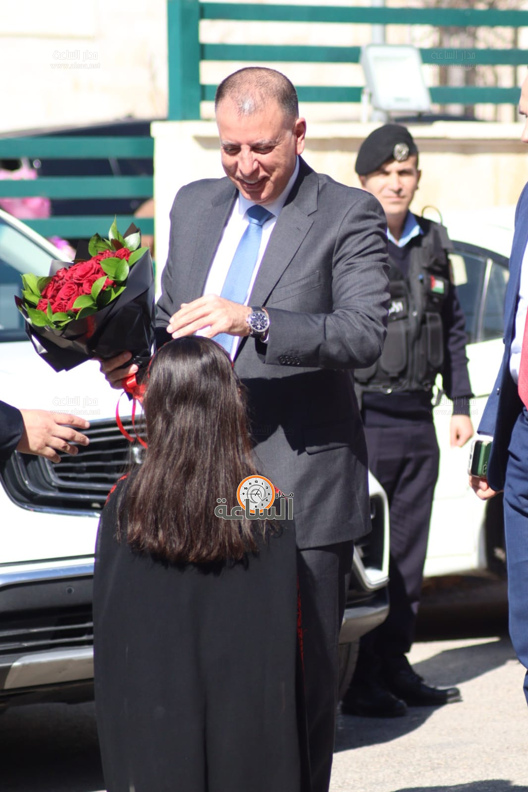 Madar Al-Saa Images 0.003072326270363357