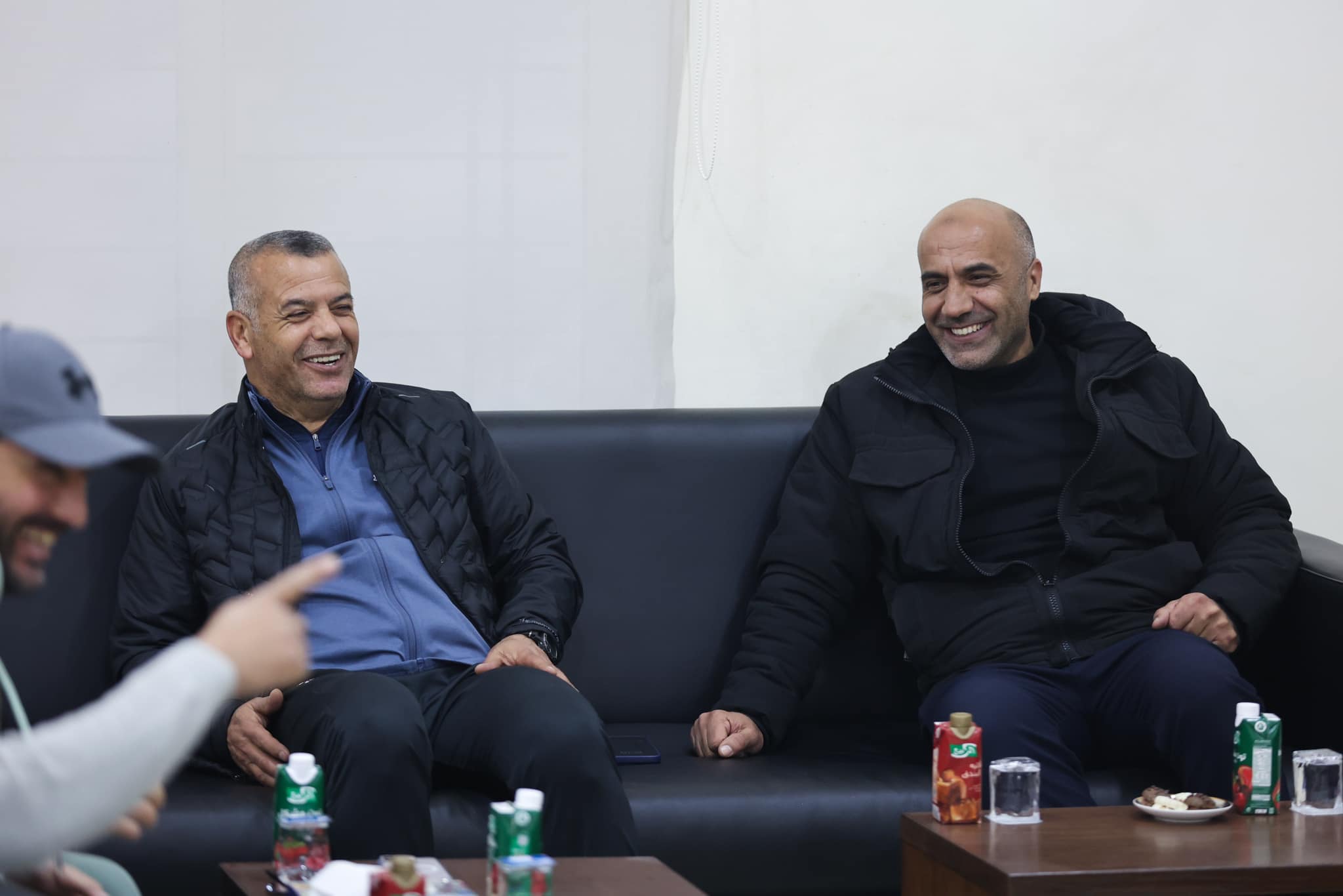 Madar Al-Saa Images 0.42615490709372184