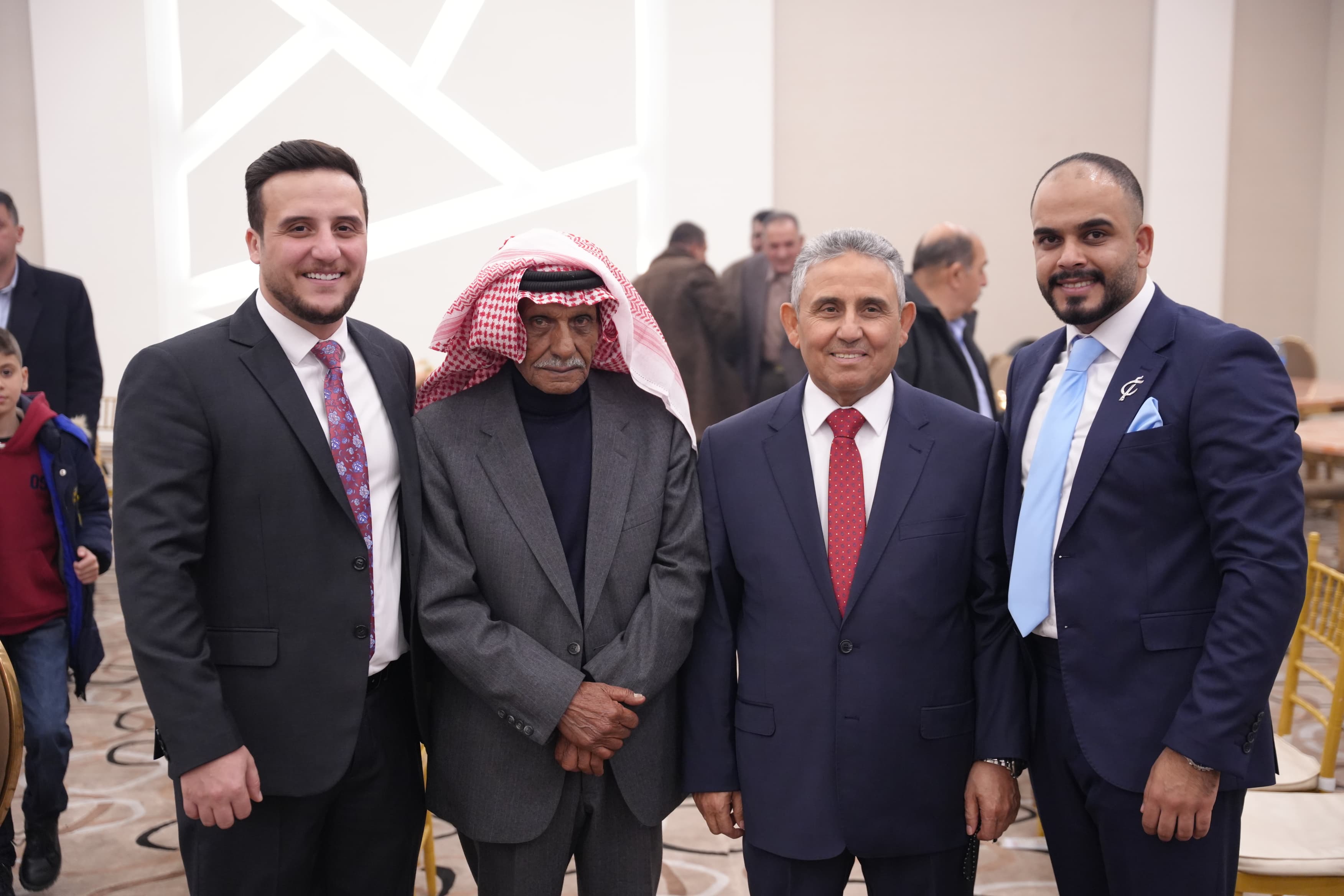 Madar Al-Saa Images 0.4246693831842159