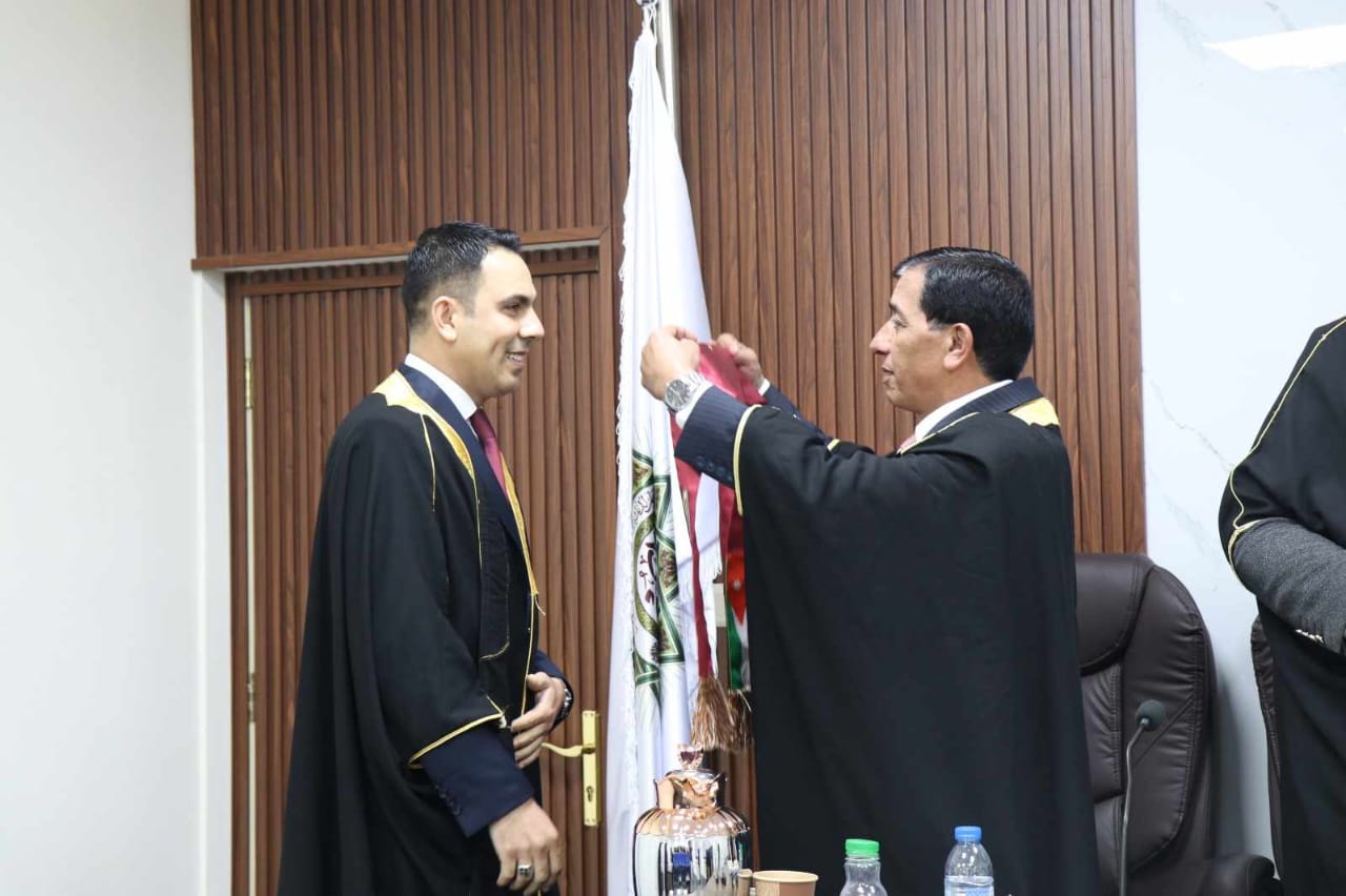 Madar Al-Saa Images 0.8682695331020094