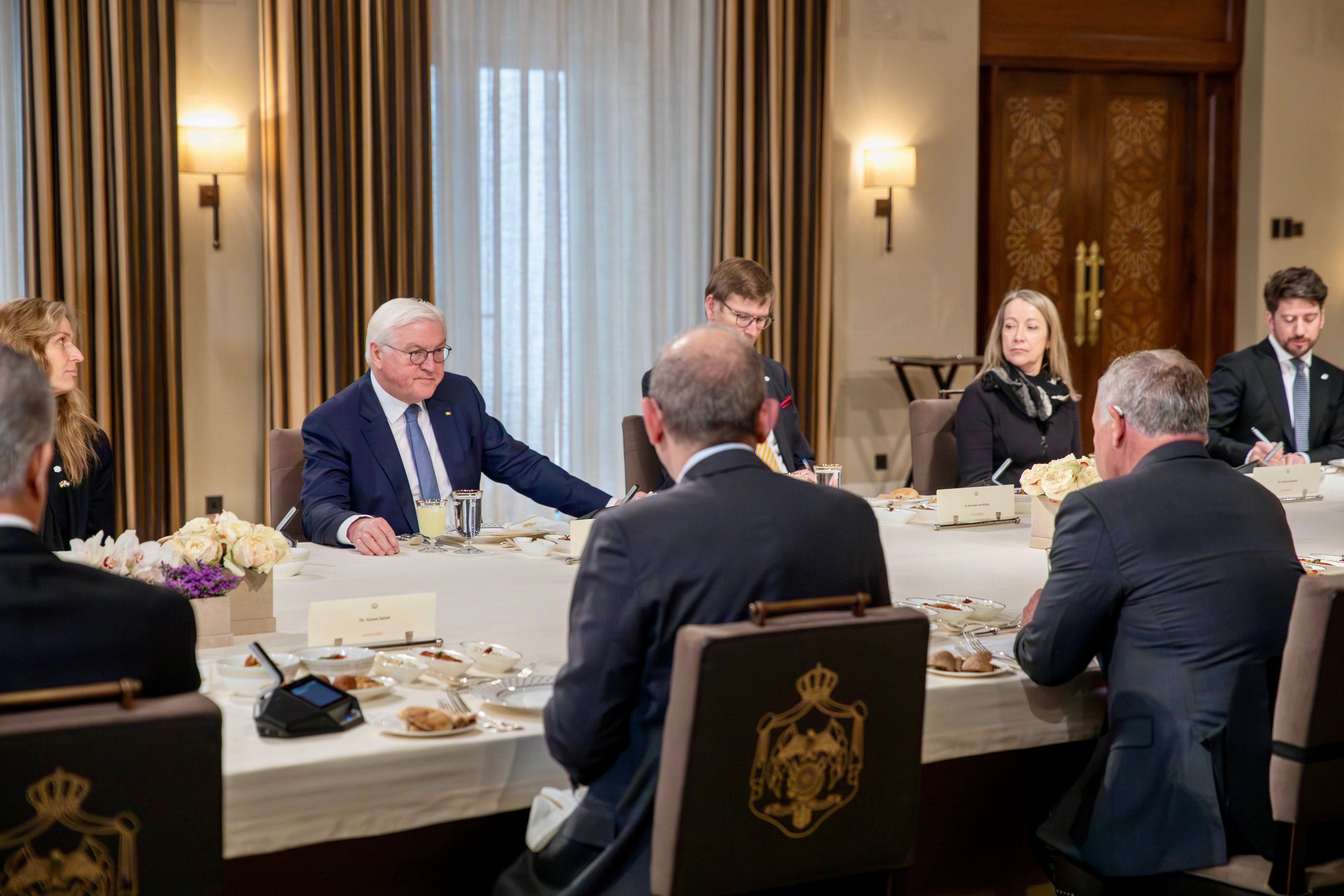 Madar Al-Saa Images 0.33358877292020495