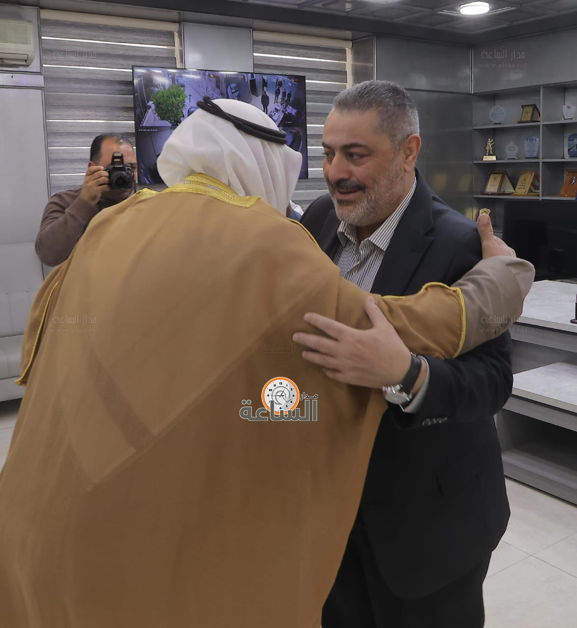 Madar Al-Saa Images 0.369658896954538