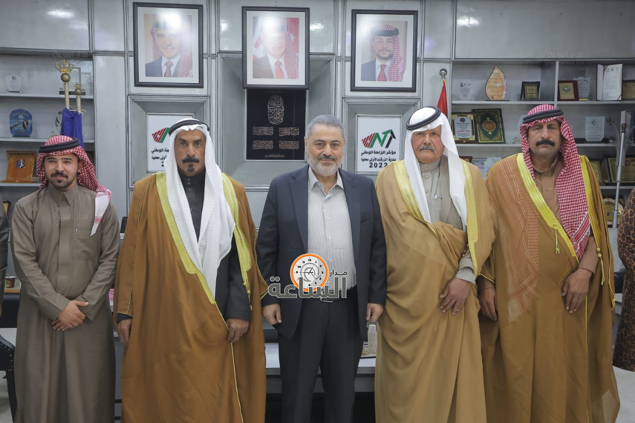 Madar Al-Saa Images 0.42900879234791467