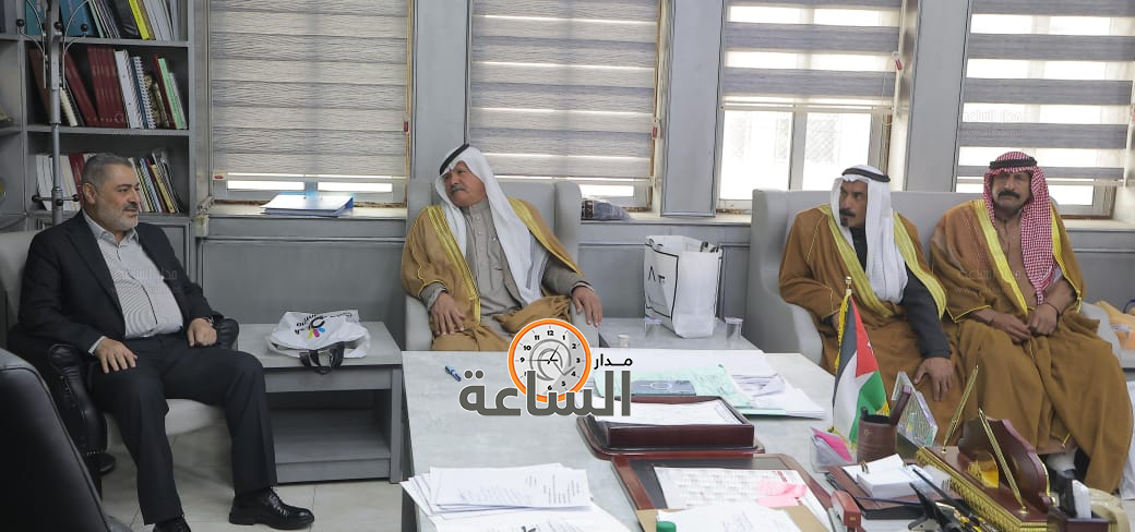 Madar Al-Saa Images 0.3101489733983467