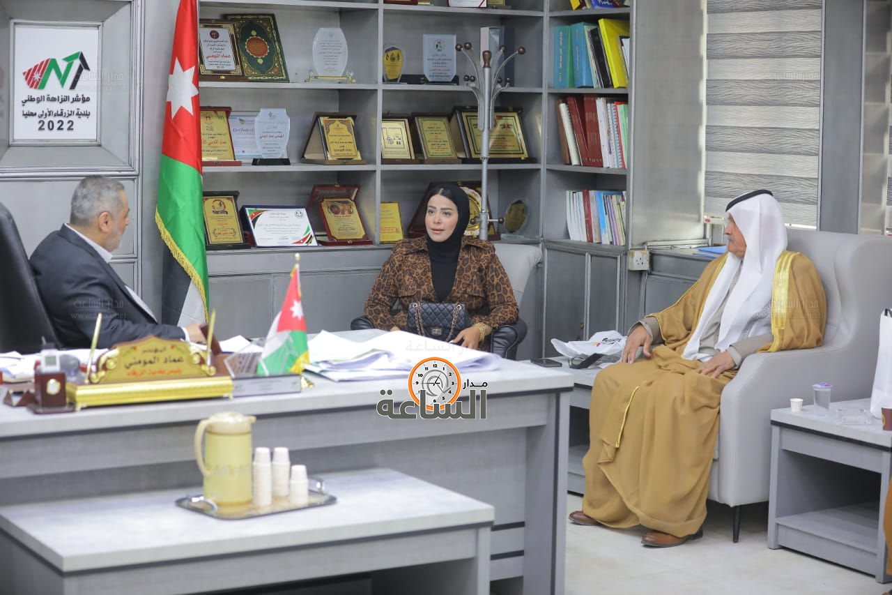 Madar Al-Saa Images 0.37696033419862784