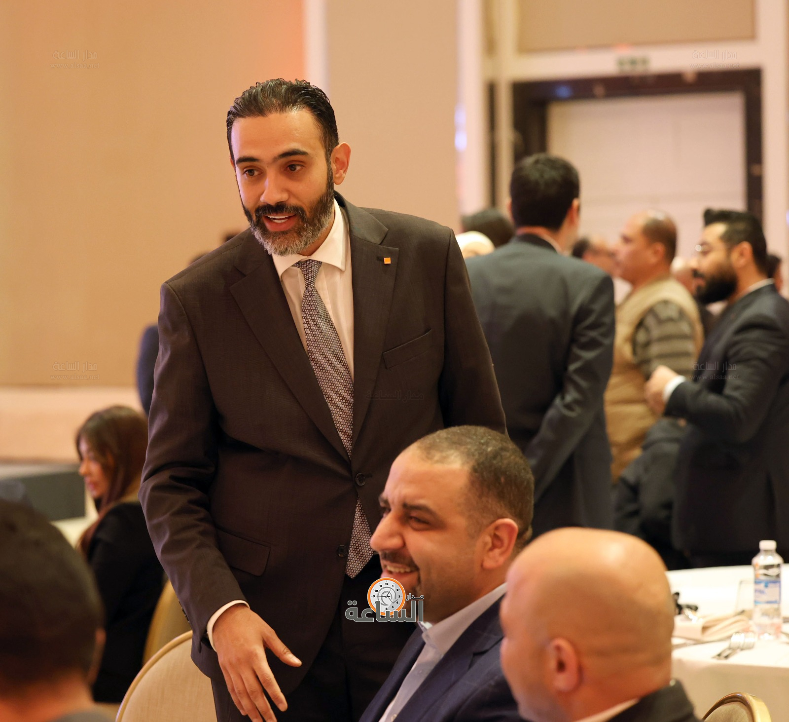 Madar Al-Saa Images 0.04404386527880888