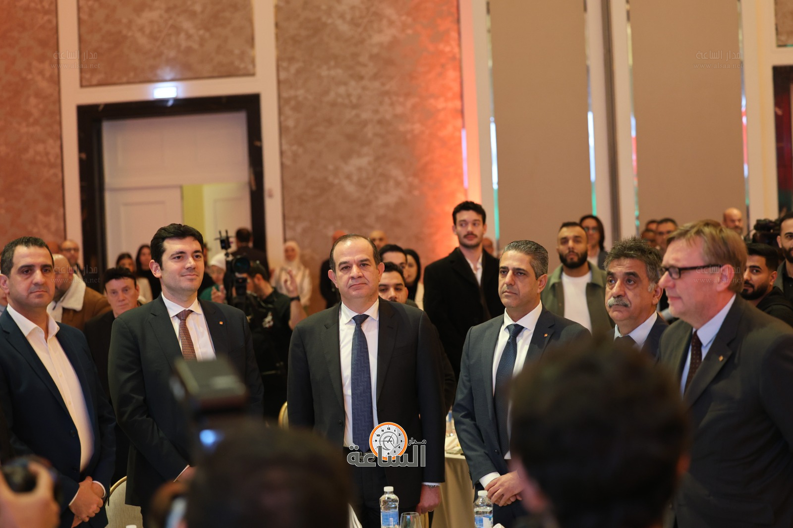 Madar Al-Saa Images 0.6357948147827253