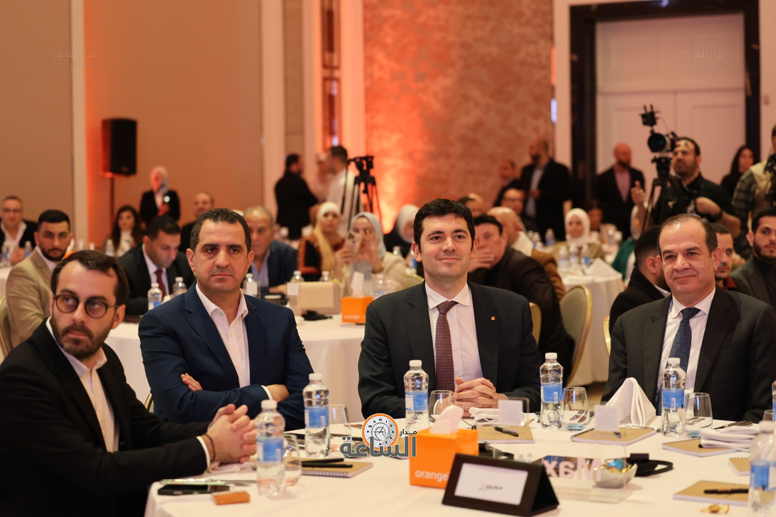 Madar Al-Saa Images 0.06048855343542381