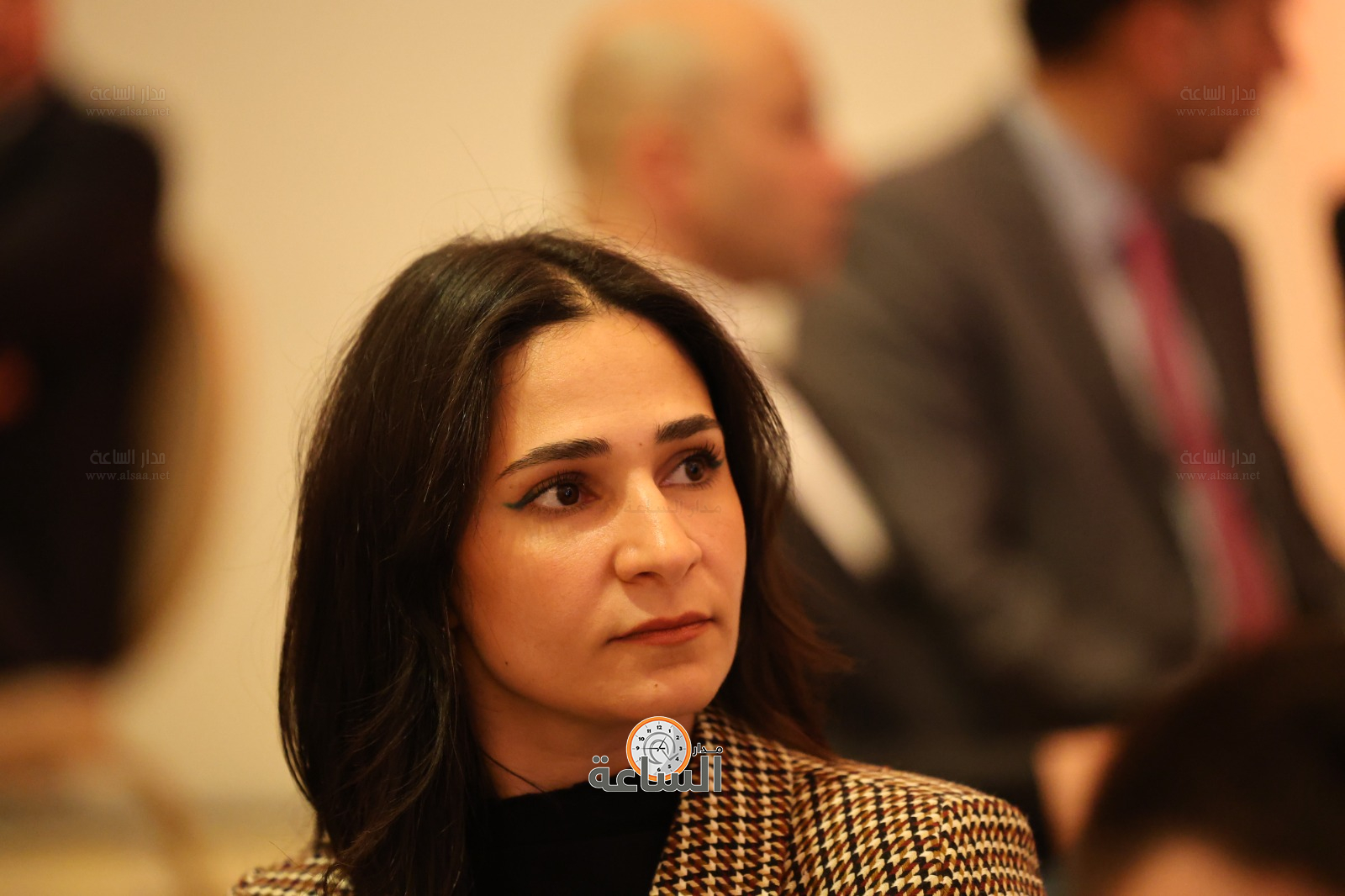 Madar Al-Saa Images 0.15875888387449177