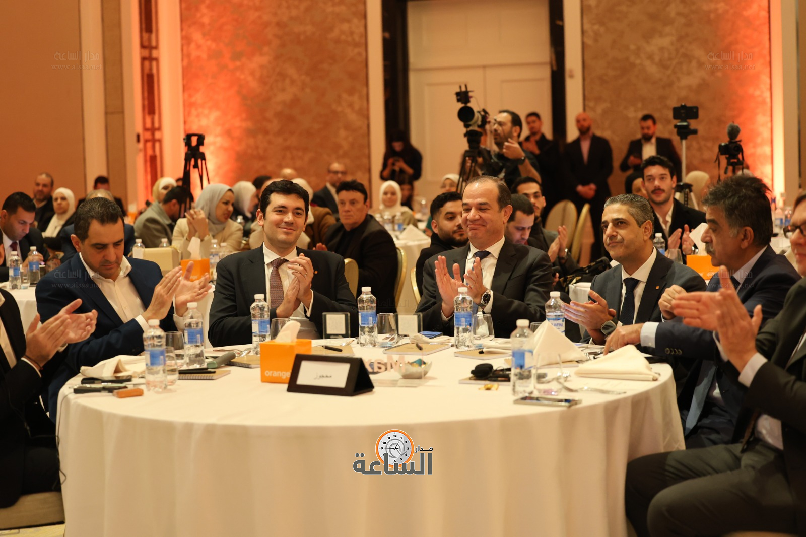 Madar Al-Saa Images 0.27349475673827905