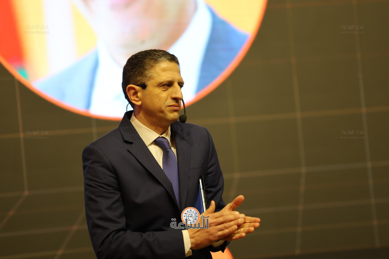 Madar Al-Saa Images 0.8875250955100591