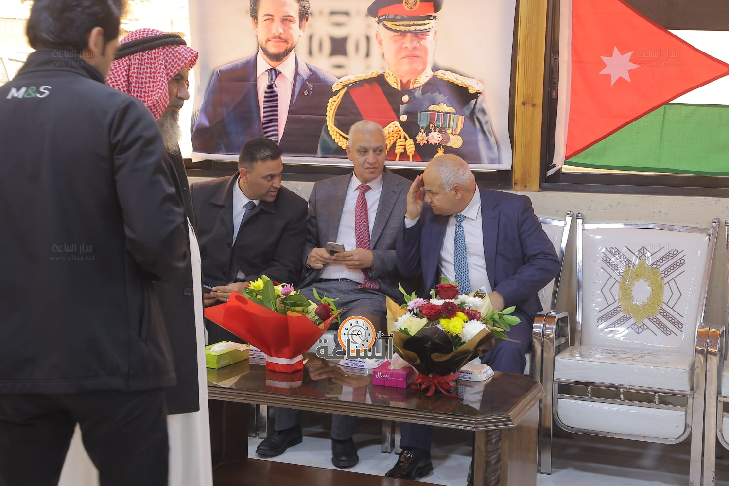 Madar Al-Saa Images 0.6844935566564541