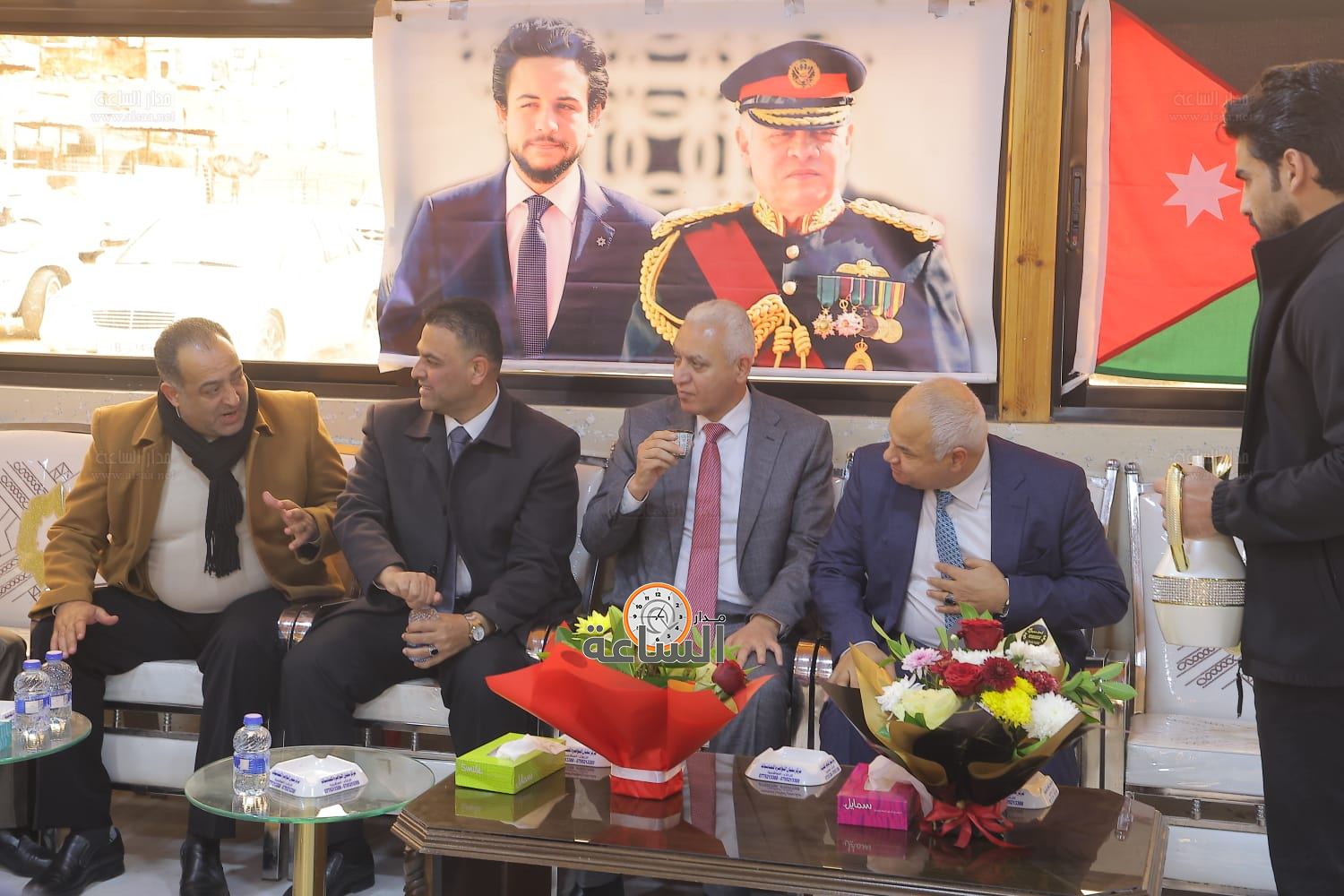 Madar Al-Saa Images 0.8527885101895478