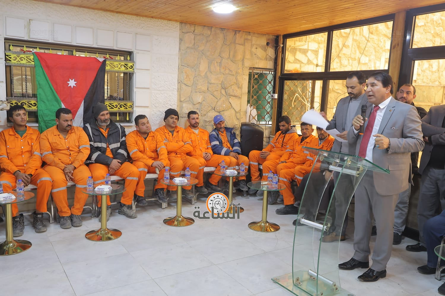 Madar Al-Saa Images 0.7562824037278513