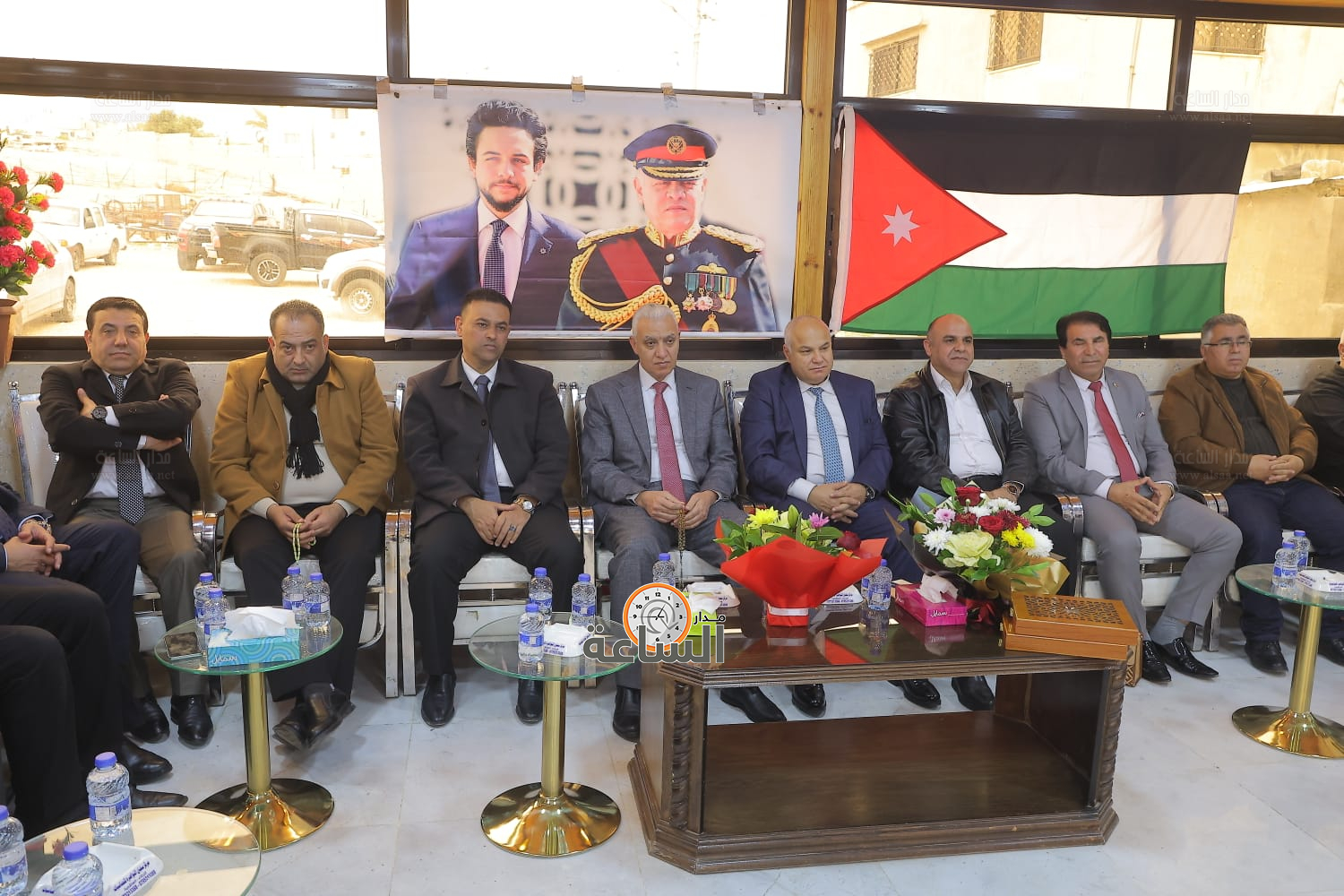 Madar Al-Saa Images 0.38075532115618804