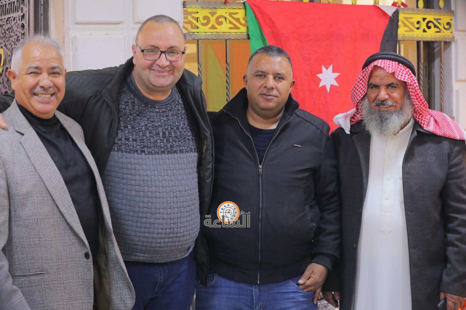 Madar Al-Saa Images 0.042105794189118084