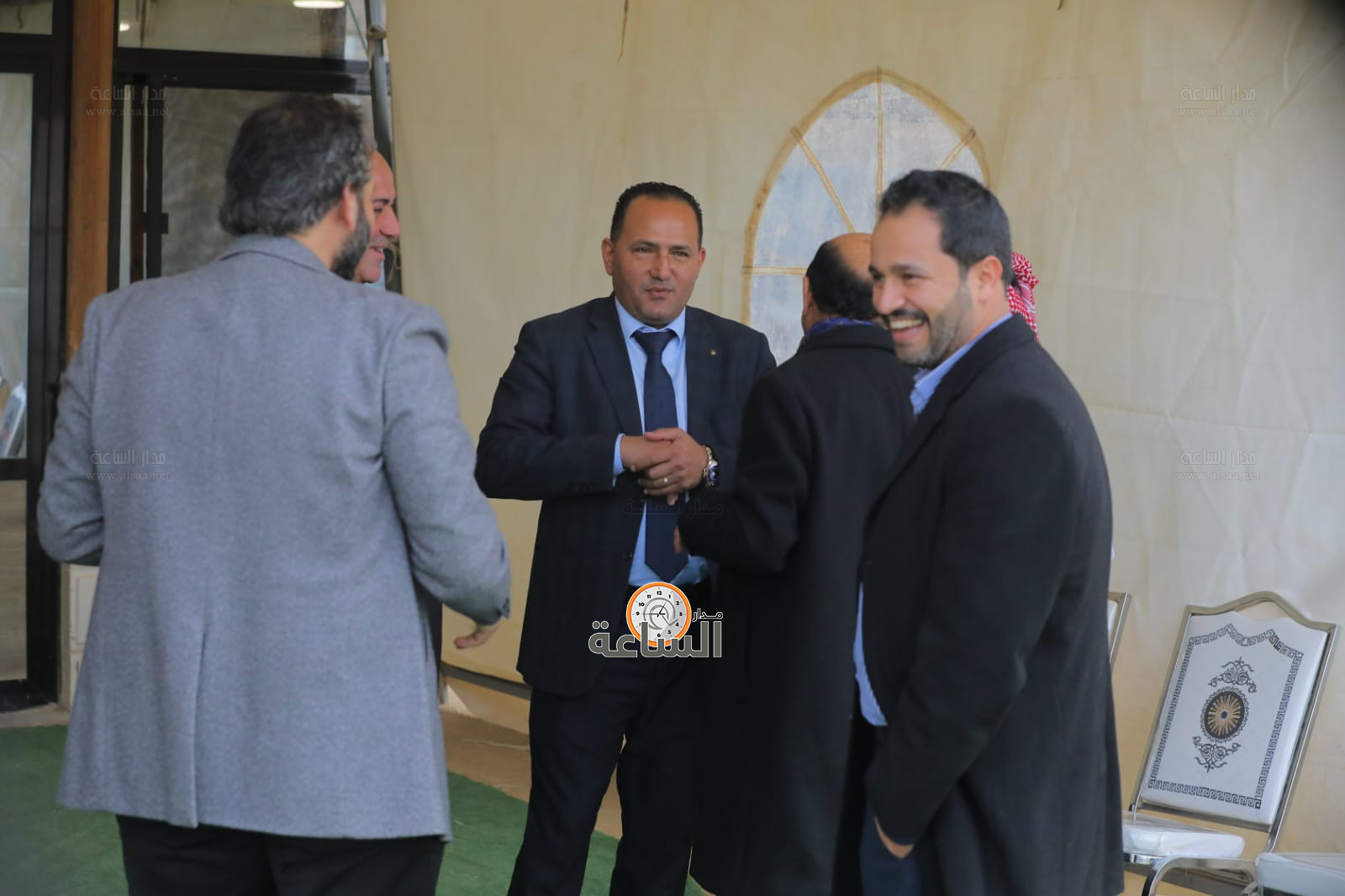 Madar Al-Saa Images 0.9162460642117558