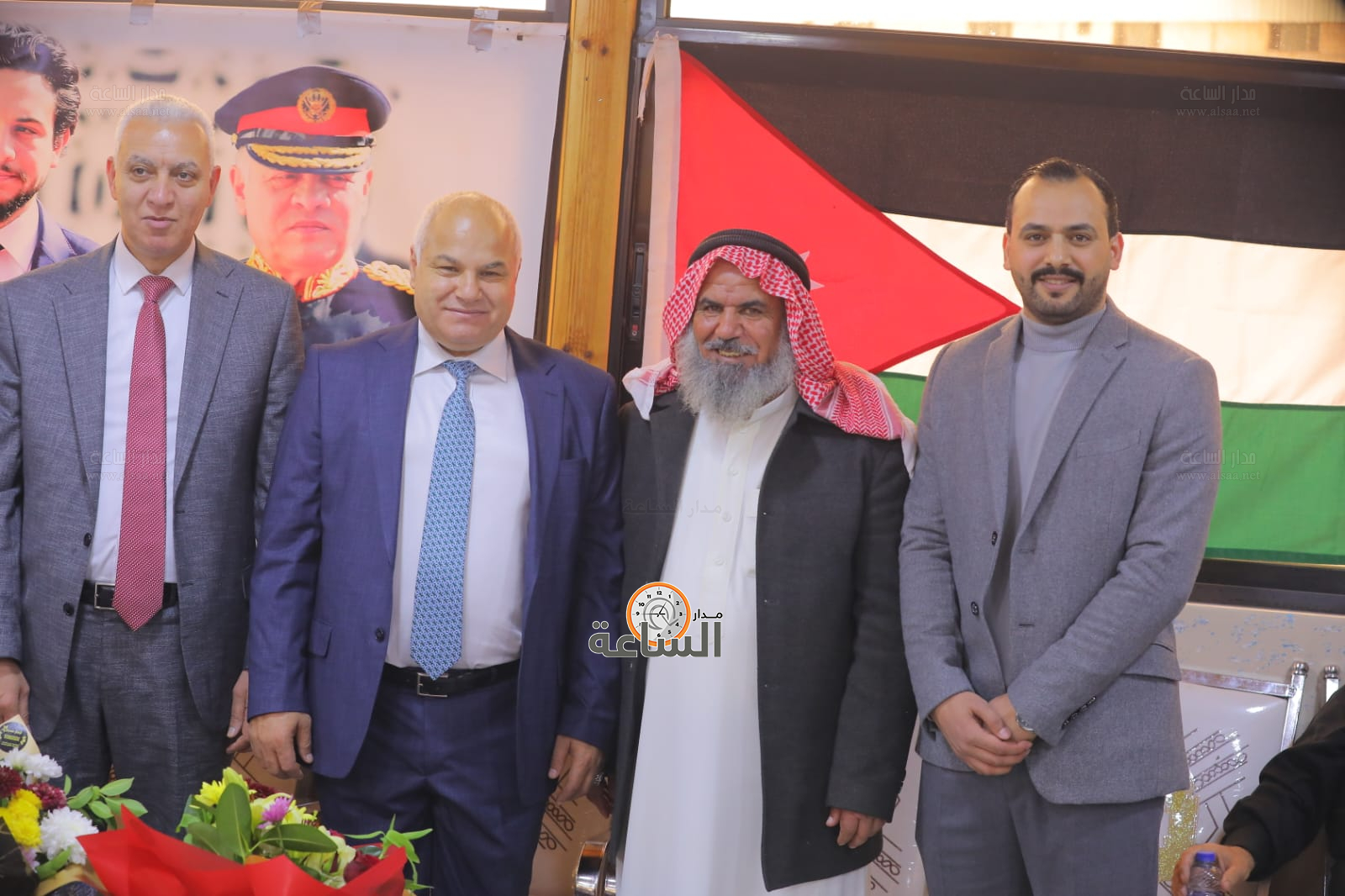 Madar Al-Saa Images 0.741354615280875