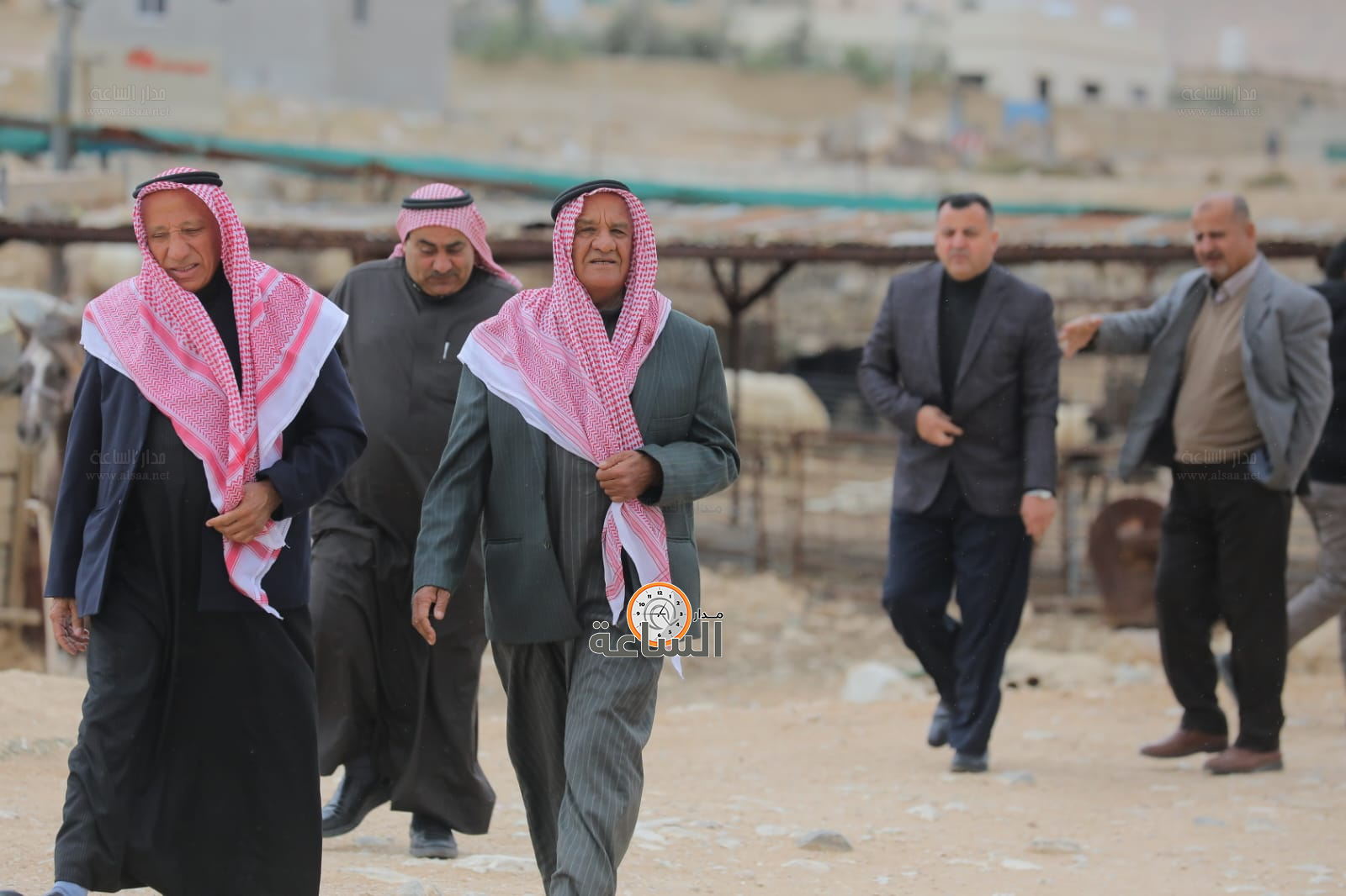 Madar Al-Saa Images 0.6232377067861574