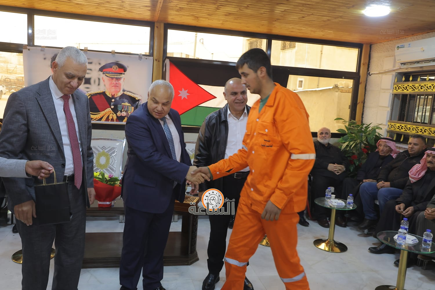 Madar Al-Saa Images 0.7888837327997986