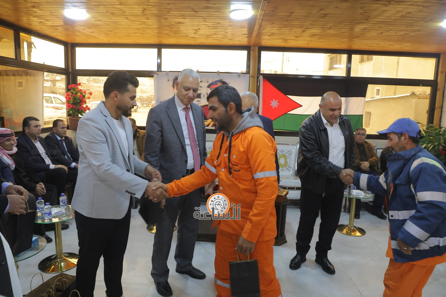 Madar Al-Saa Images 0.14524560129059827