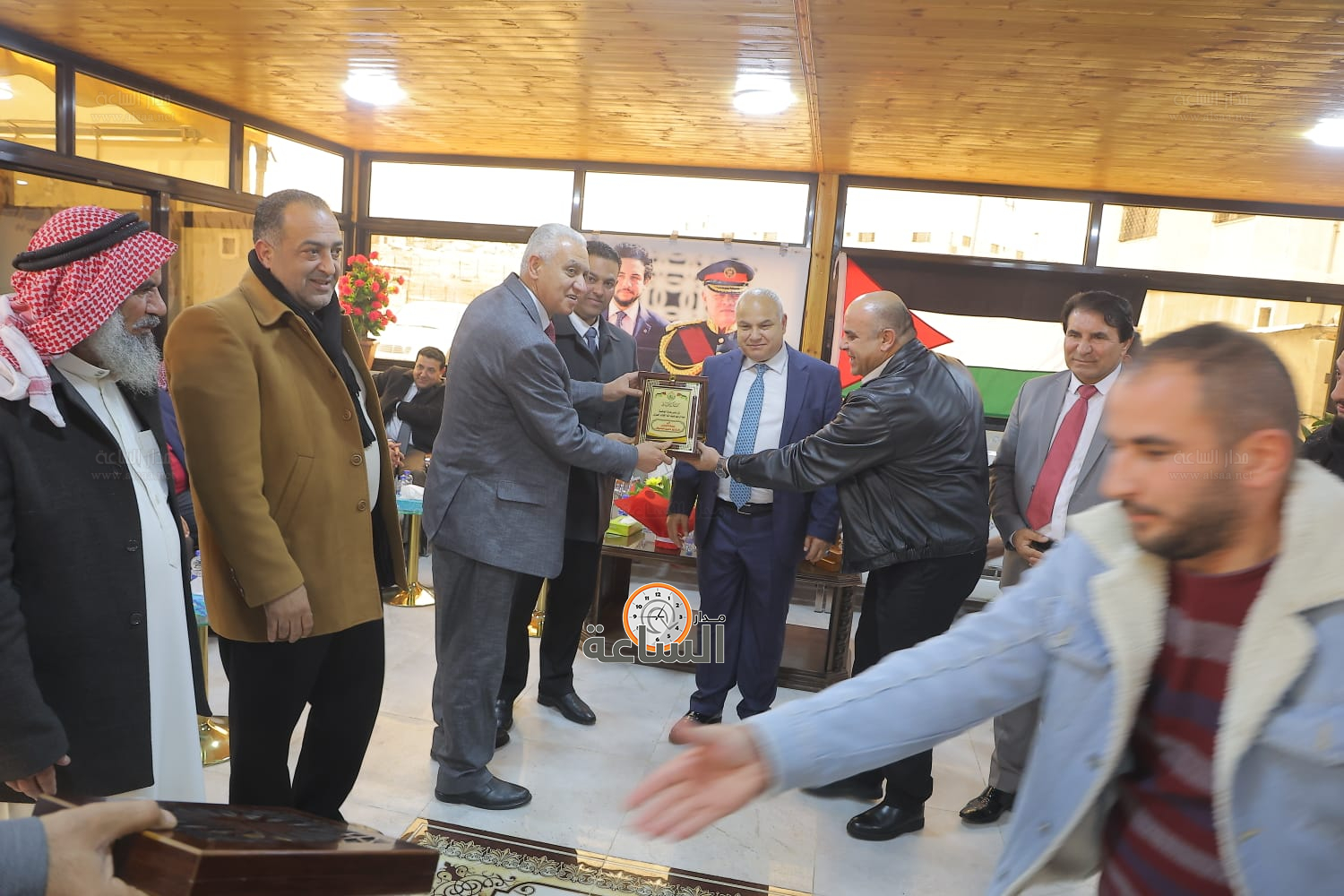 Madar Al-Saa Images 0.25763104594917197