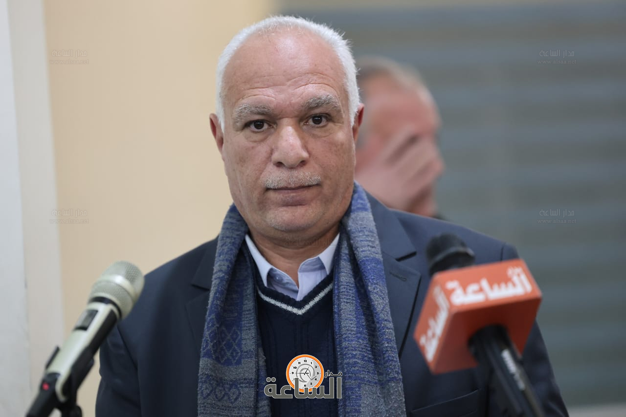 Madar Al-Saa Images 0.46558179171795344