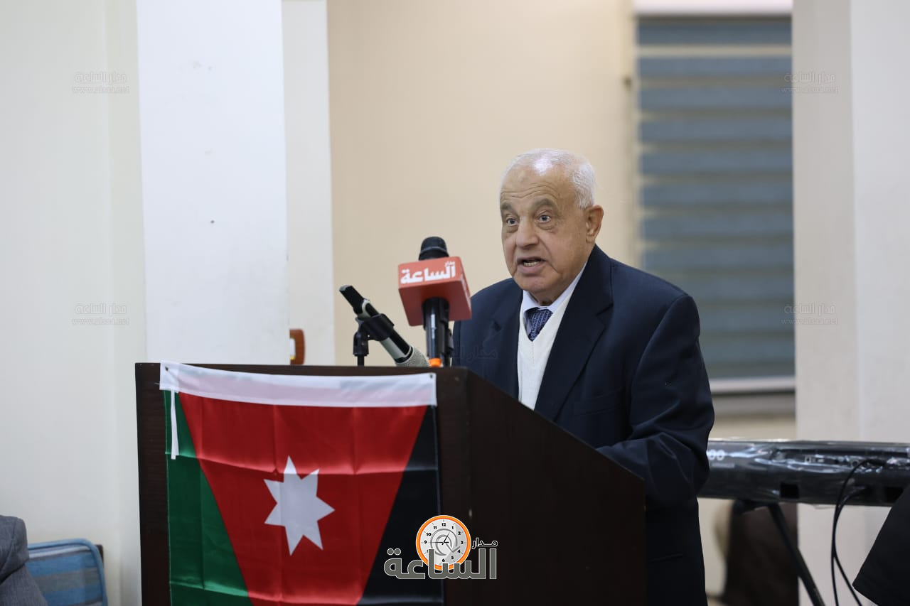 Madar Al-Saa Images 0.6387171890795045