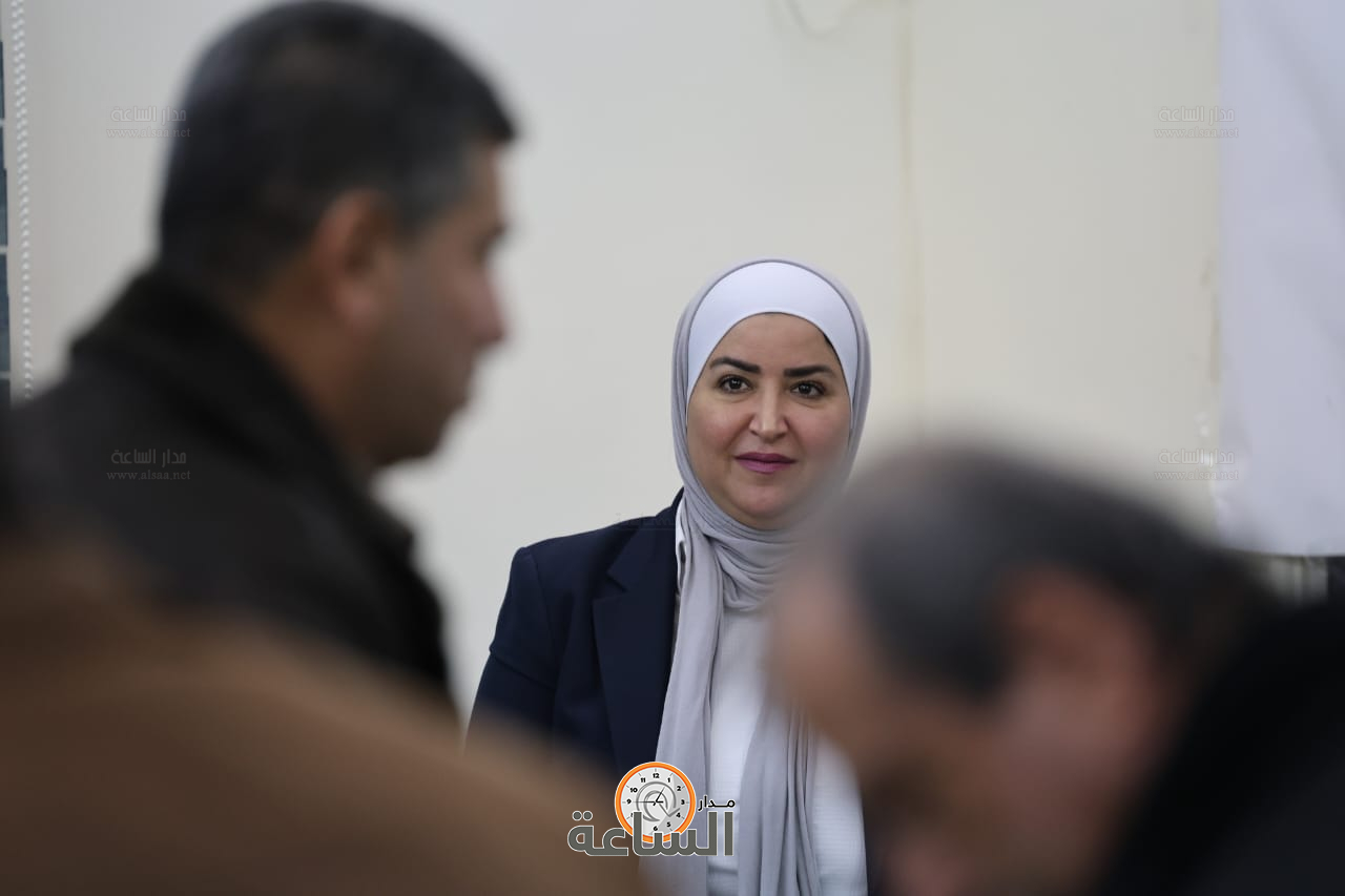 Madar Al-Saa Images 0.9286124180008102