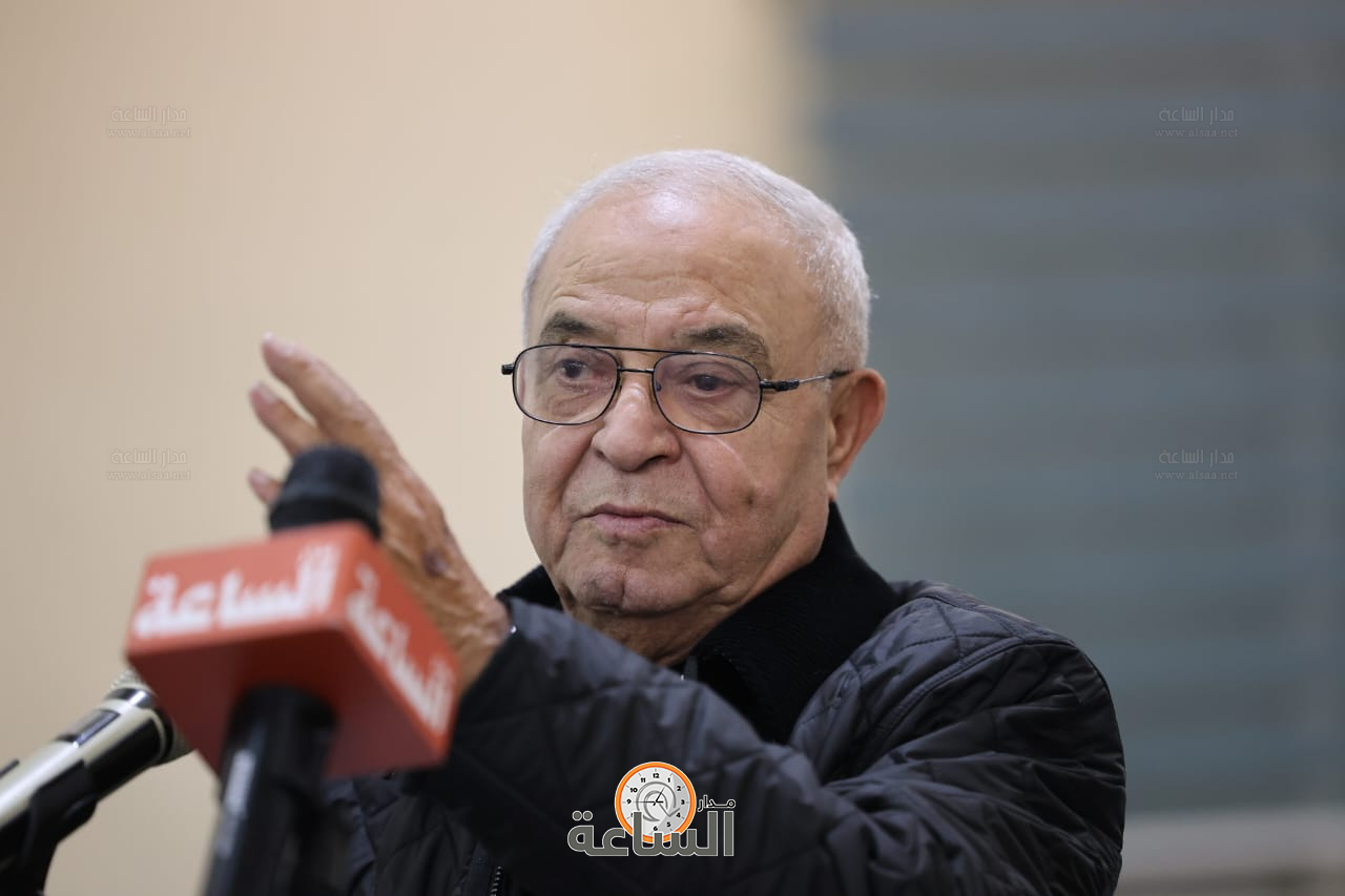 Madar Al-Saa Images 0.9980313733408919