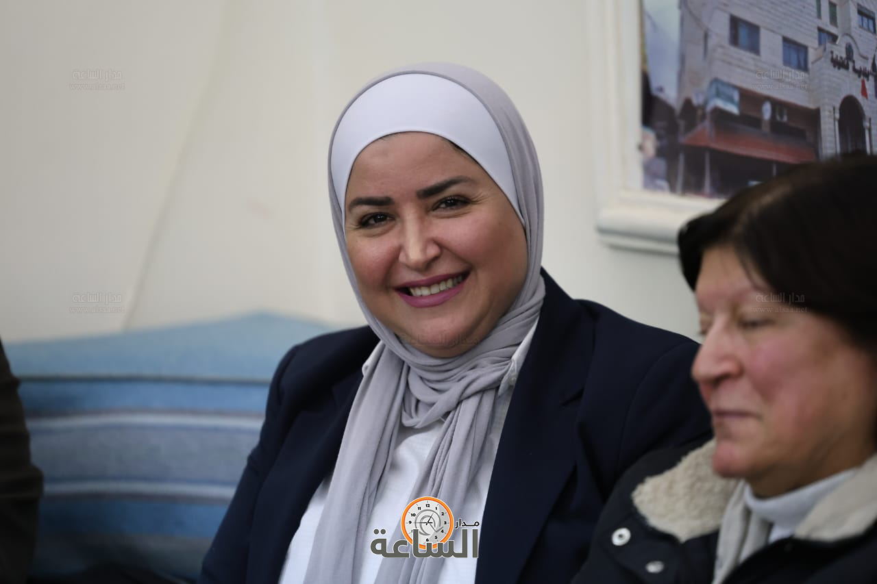 Madar Al-Saa Images 0.37373379939772056