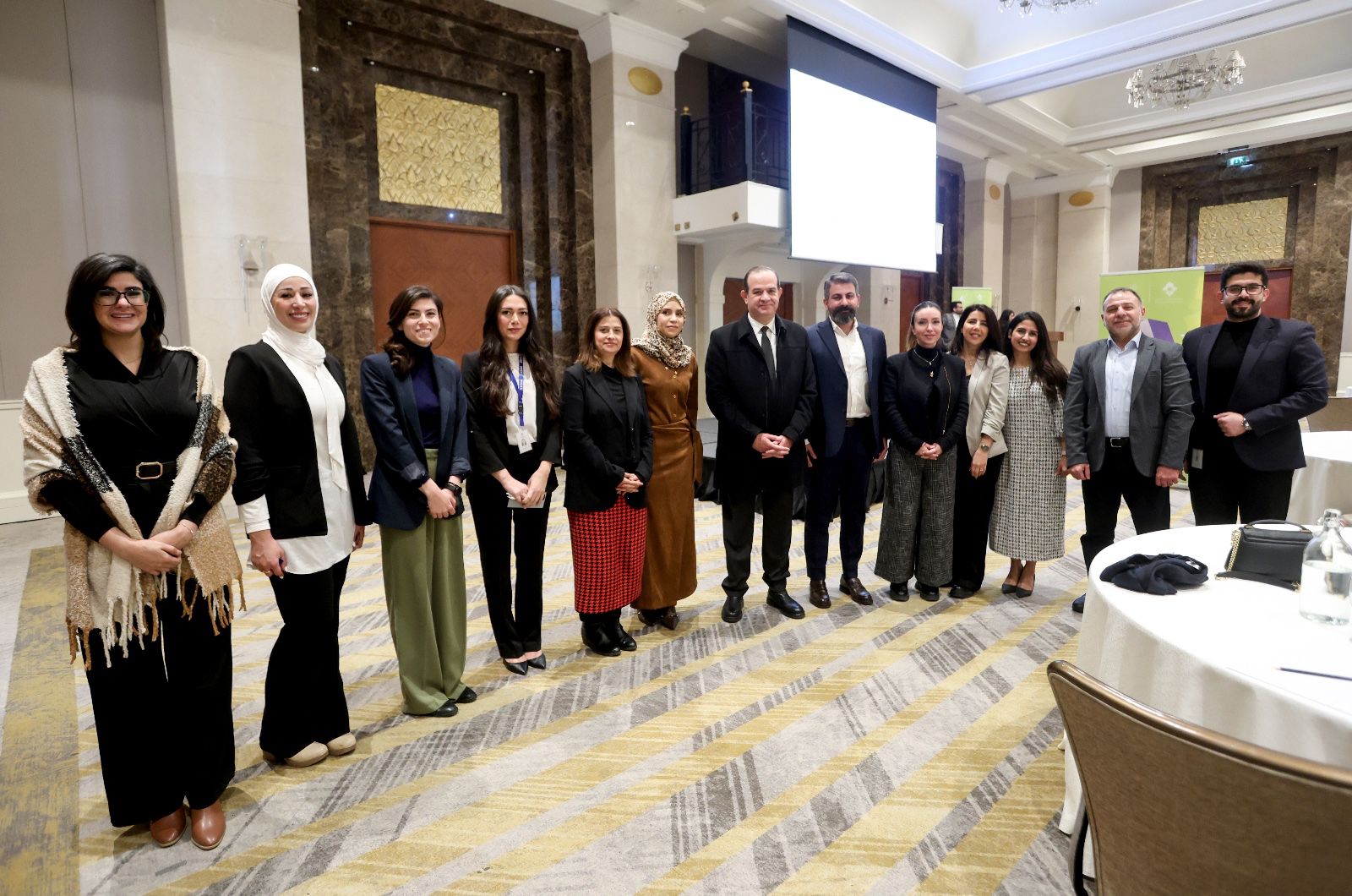 Madar Al-Saa Images 0.6240077290362462