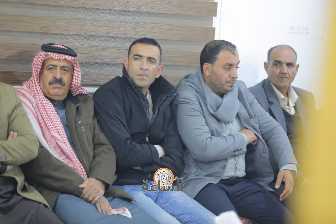 Madar Al-Saa Images 0.6193946323799062