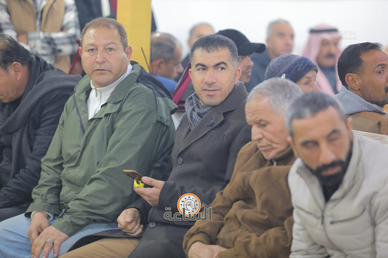 Madar Al-Saa Images 0.9085994224880127