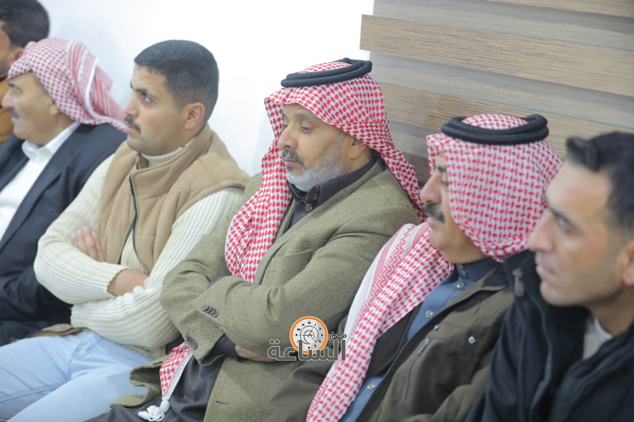 Madar Al-Saa Images 0.8464230476425627