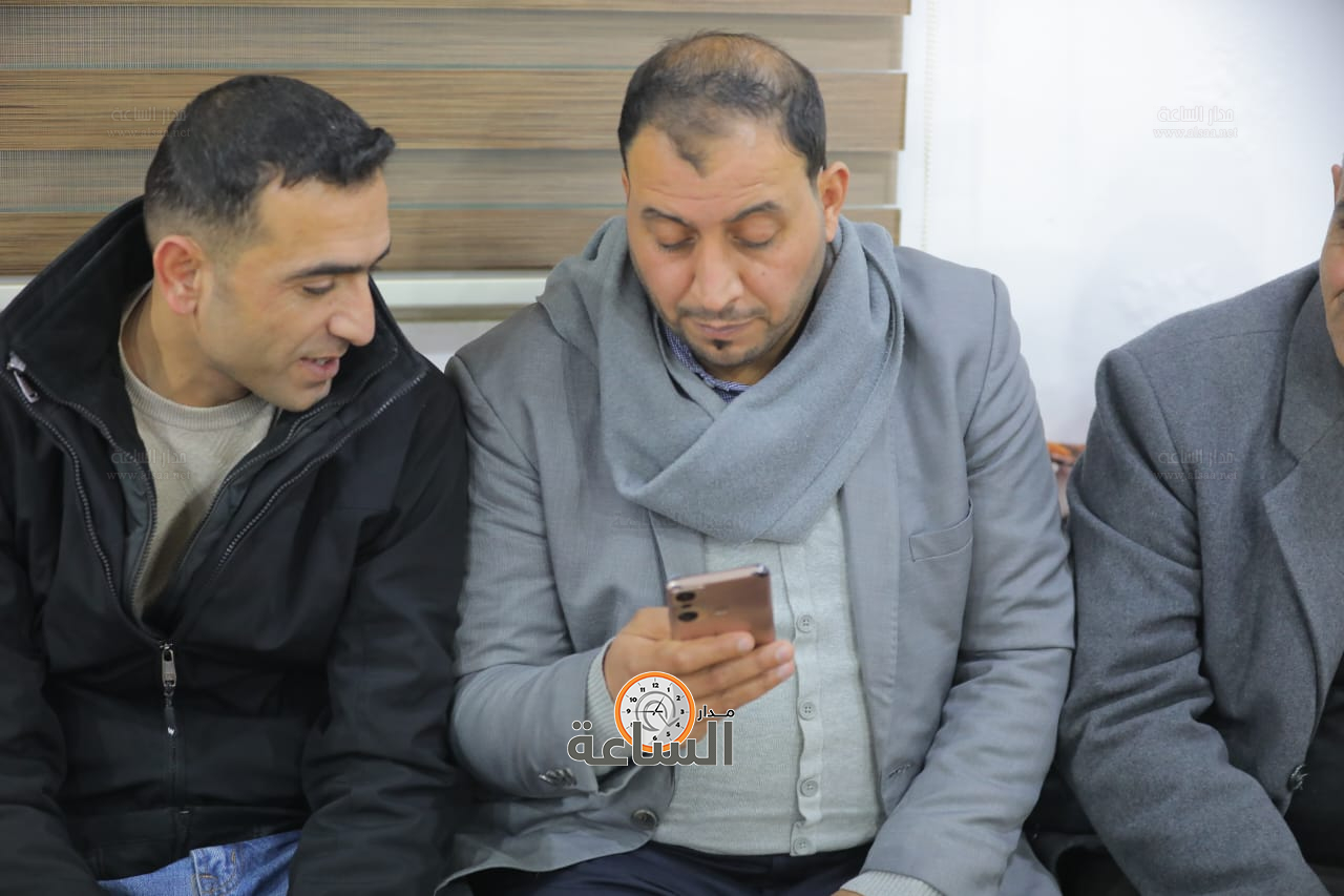 Madar Al-Saa Images 0.25238727957753615