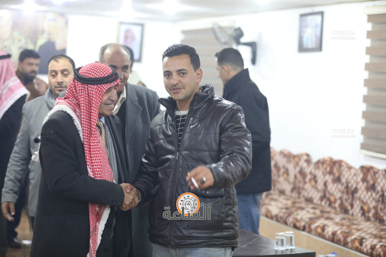 Madar Al-Saa Images 0.9229809645465941