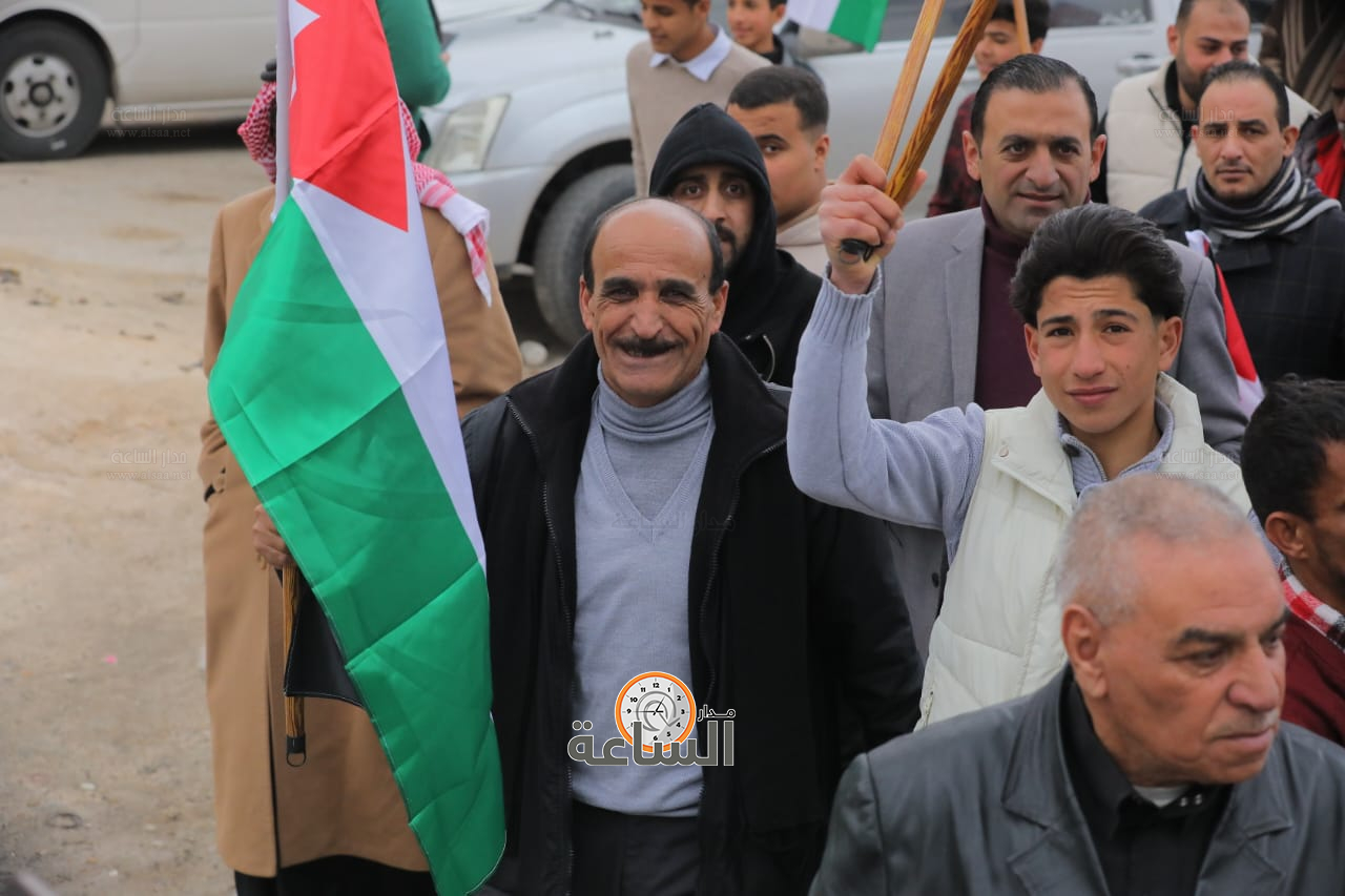 Madar Al-Saa Images 0.6225386132479422