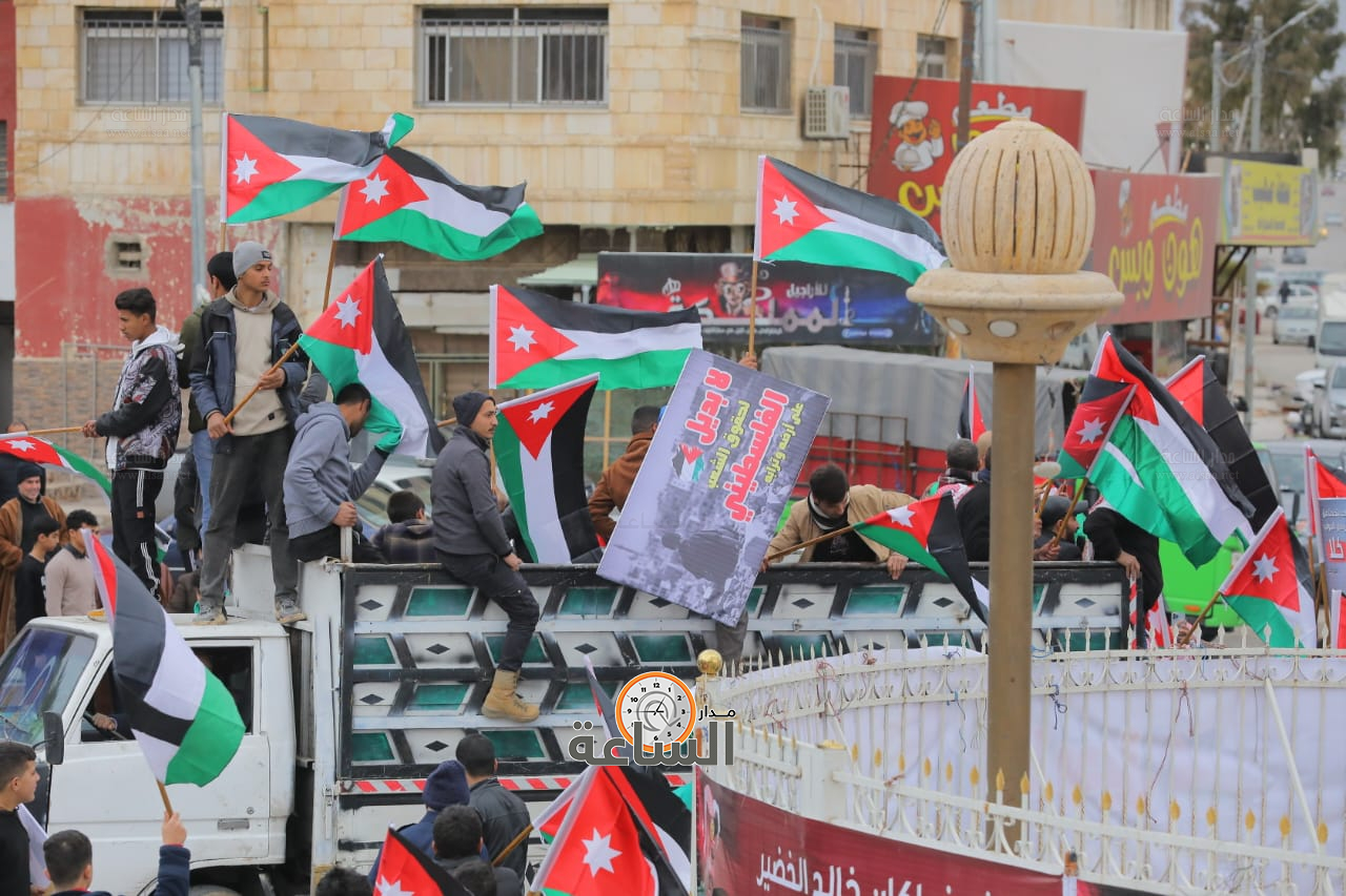 Madar Al-Saa Images 0.13351524701837425