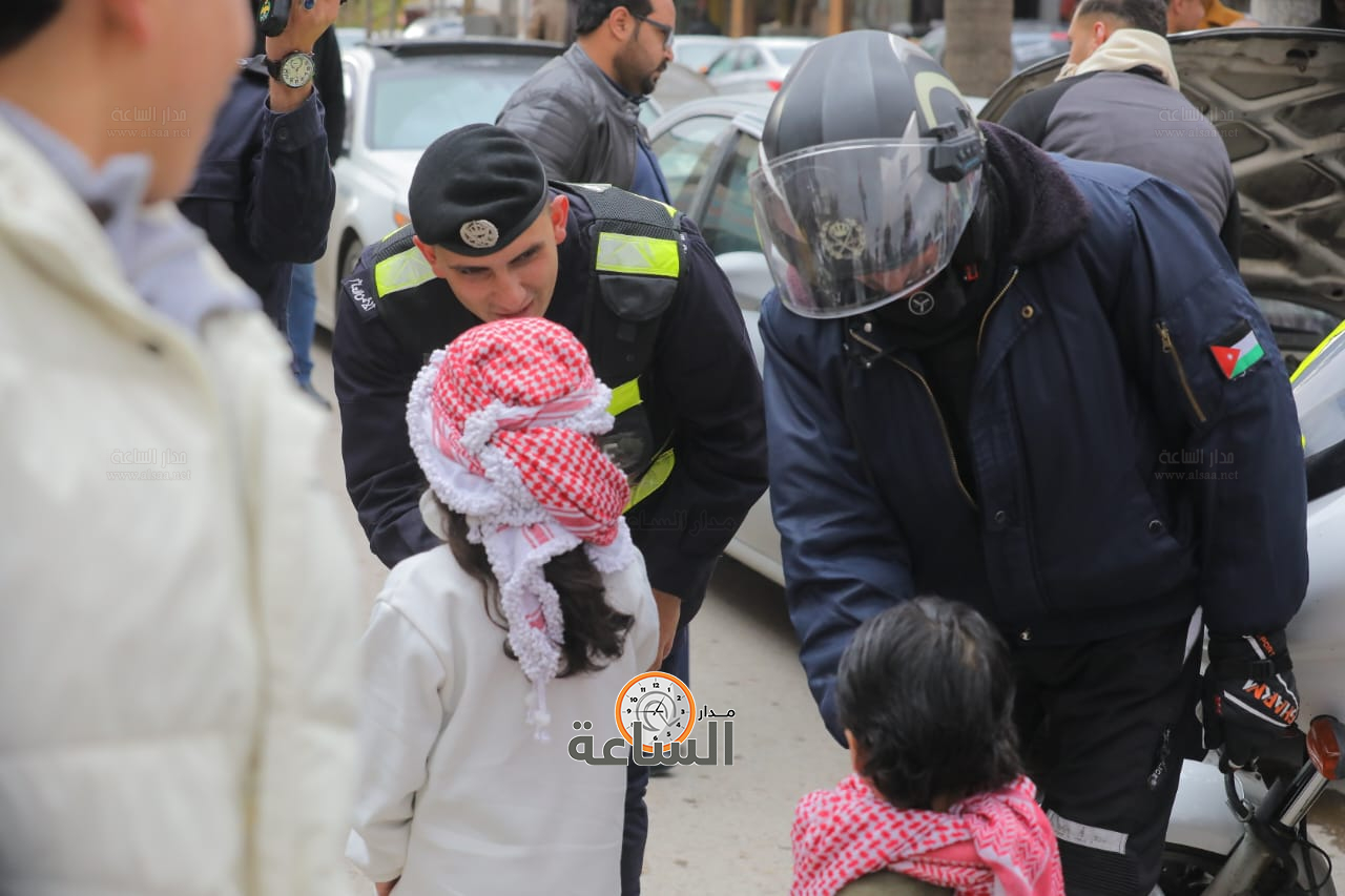 Madar Al-Saa Images 0.291855671661037