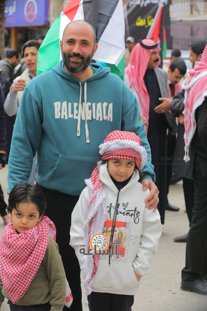 Madar Al-Saa Images 0.3222392589437597