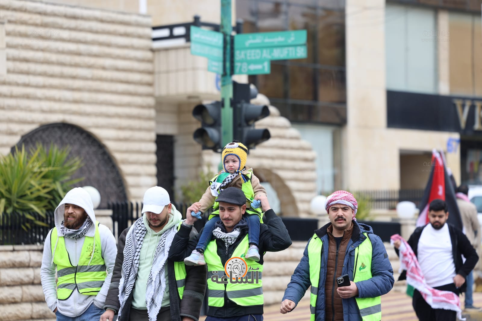 Madar Al-Saa Images 0.9954062421026735